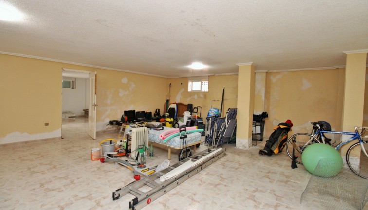 Resale - Chalet - Orihuela Costa - Playa Flamenca