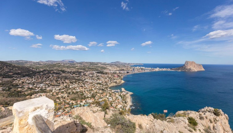 Uudistuotanto - Asunto - Calpe