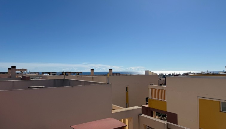Reventa - Apartamento - Apartamento en el último piso - Orihuela Costa - Playa Flamenca