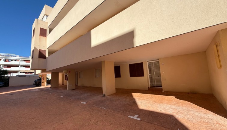 Reventa - Apartamento - Apartamento en el último piso - Orihuela Costa - Playa Flamenca