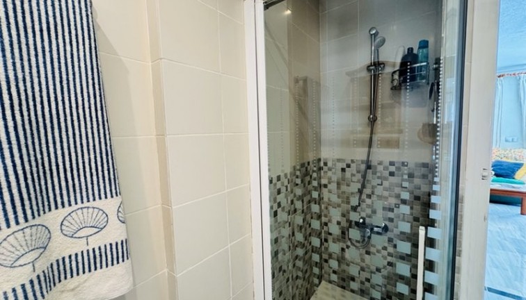 Reventa - Casa adosada - La Mata - LA MATA