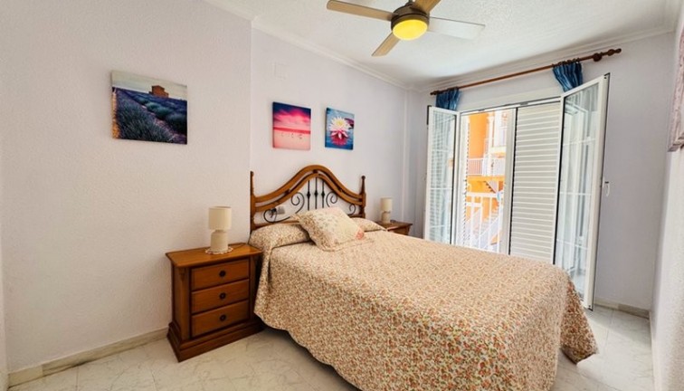 Reventa - Casa adosada - La Mata - LA MATA