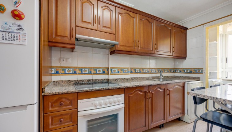 Reventa - Apartamento / piso - Torrevieja