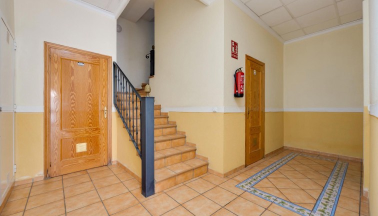 Reventa - Apartamento / piso - Torrevieja