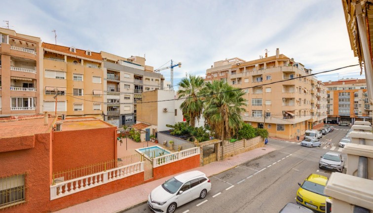 Reventa - Apartamento / piso - Torrevieja