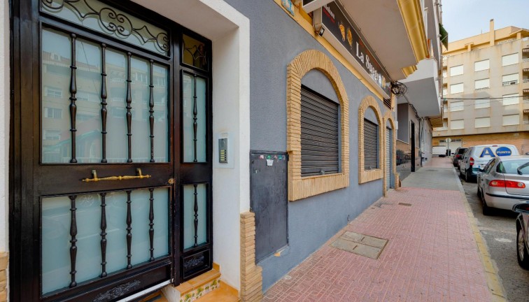 Reventa - Apartamento / piso - Torrevieja