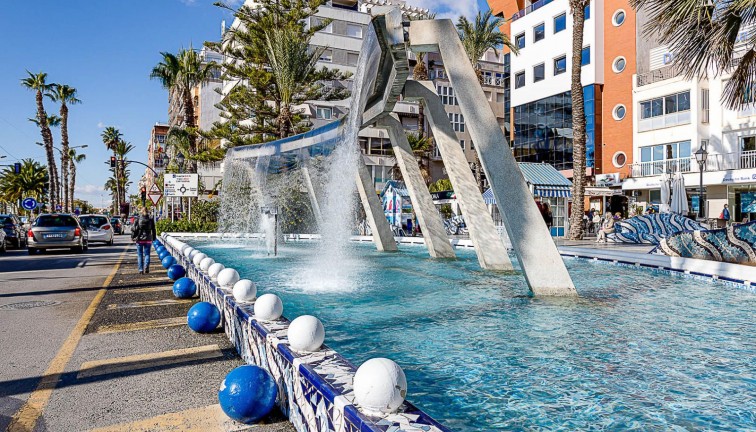 Reventa - Apartamento / piso - Torrevieja