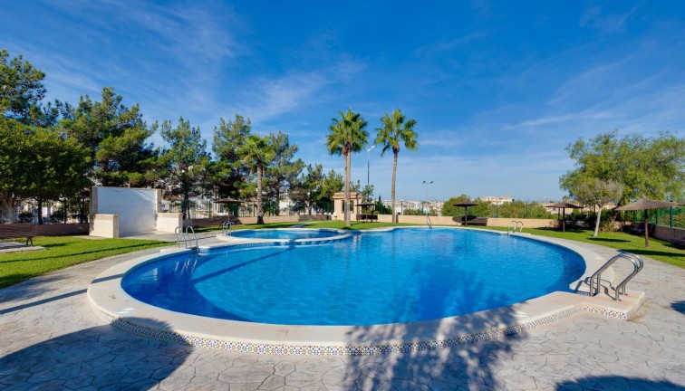 Resale - Bungalow - Orihuela Costa - Los Altos