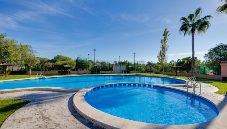 Resale - Bungalow - Orihuela Costa - Los Altos
