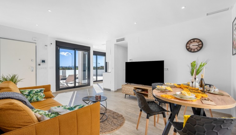 Resale - Chalet - Los Alcazares - Serena Golf