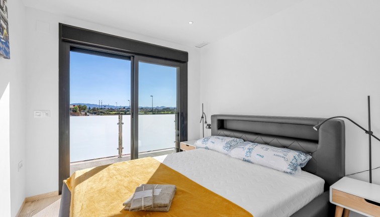 Resale - Chalet - Los Alcazares - Serena Golf