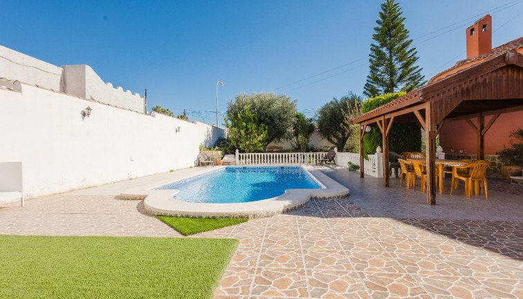 Reventa - Chalet - Torrevieja - La Siesta