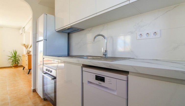 Återförsäljning -  Bostad - Översta våningen  - Punta Prima