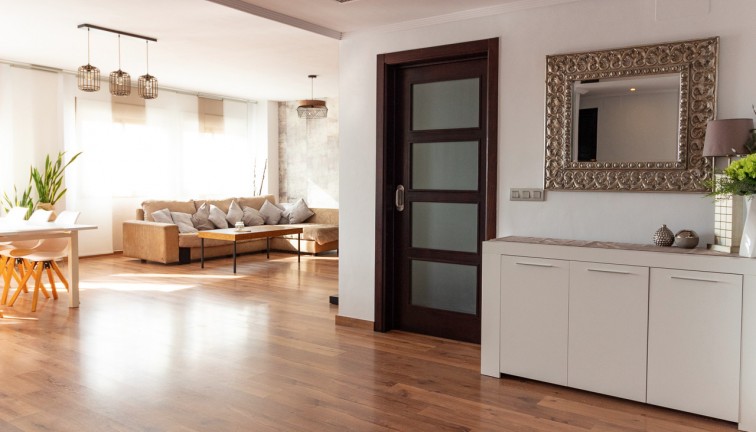 Reventa - Apartamento - Apartamento en el último piso - Torrevieja