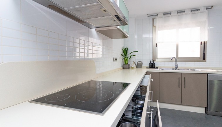 Reventa - Apartamento - Apartamento en el último piso - Torrevieja