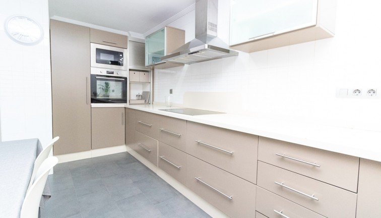 Reventa - Apartamento - Apartamento en el último piso - Torrevieja