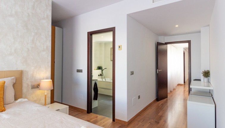 Reventa - Apartamento - Apartamento en el último piso - Torrevieja