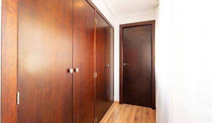 Reventa - Apartamento - Apartamento en el último piso - Torrevieja