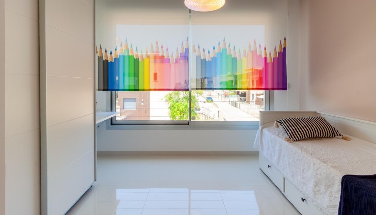 Resale - Chalet - Pilar de la Horadada - Pueblo Latino