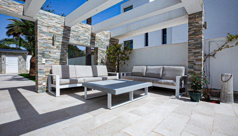 Jälleenmyynti - Erillistalo - La Zenia