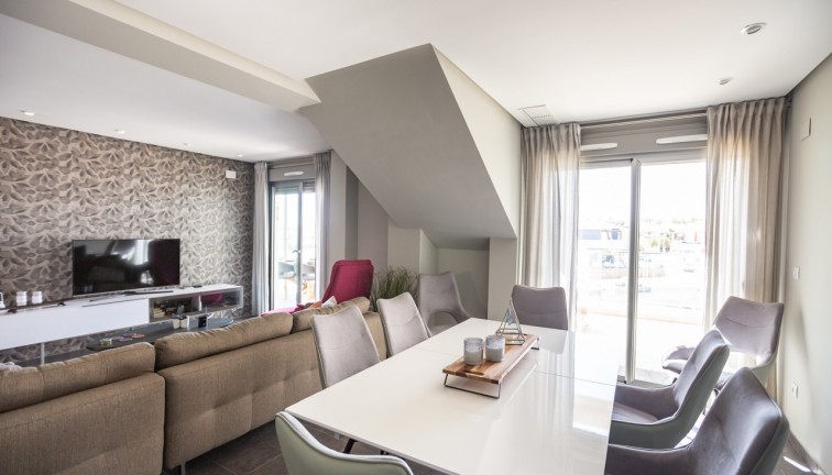 Jälleenmyynti - Asunto - Ylimmän kerroksen asunto - Villamartín