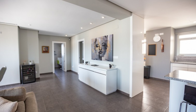 Jälleenmyynti - Asunto - Ylimmän kerroksen asunto - Villamartín