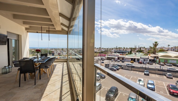 Jälleenmyynti - Asunto - Ylimmän kerroksen asunto - Villamartín