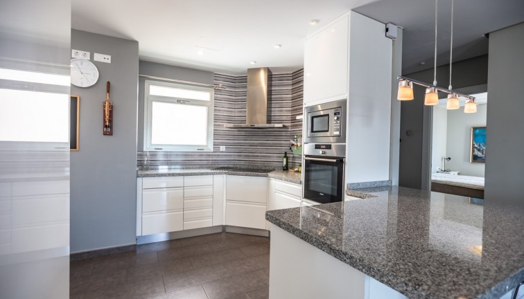 Jälleenmyynti - Asunto - Ylimmän kerroksen asunto - Villamartín