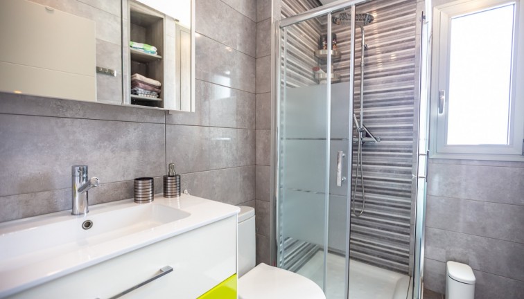 Jälleenmyynti - Asunto - Ylimmän kerroksen asunto - Villamartín