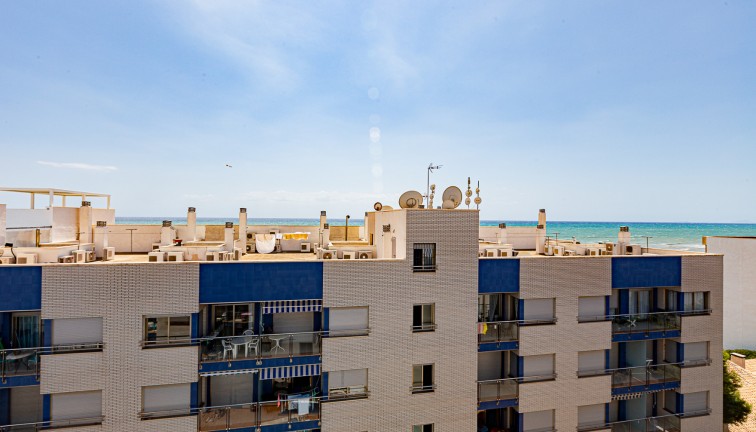 Jälleenmyynti - Asunto - Ylimmän kerroksen asunto - Torrevieja