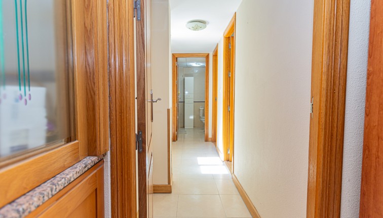 Jälleenmyynti - Asunto - Ylimmän kerroksen asunto - Torrevieja