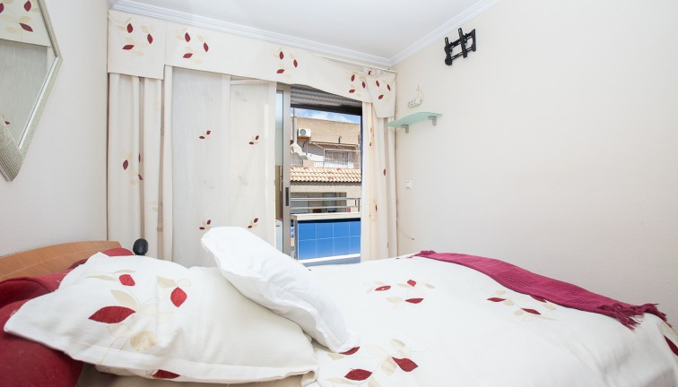 Jälleenmyynti - Asunto - Ylimmän kerroksen asunto - Torrevieja