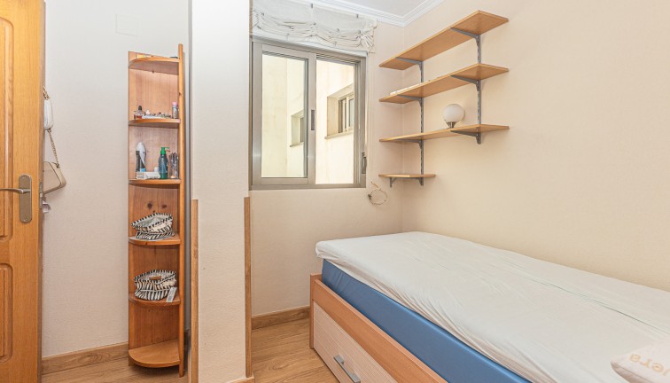 Jälleenmyynti - Asunto - Ylimmän kerroksen asunto - Torrevieja