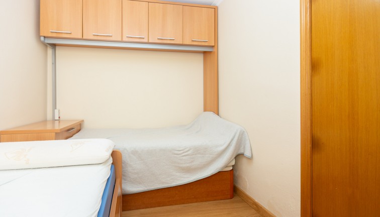 Jälleenmyynti - Asunto - Ylimmän kerroksen asunto - Torrevieja