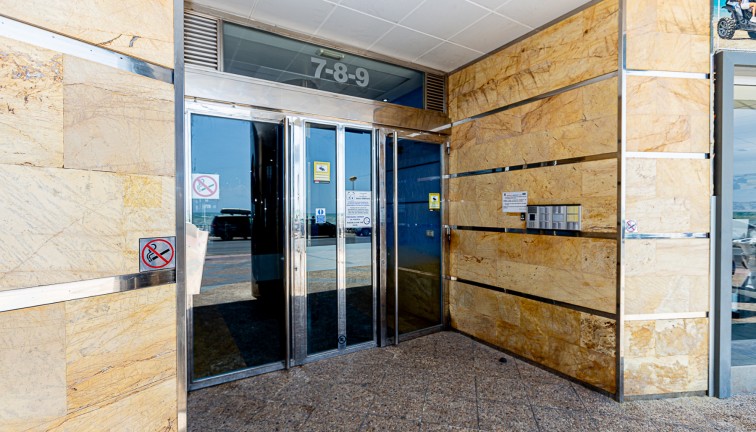 Jälleenmyynti - Asunto - Ylimmän kerroksen asunto - Torrevieja