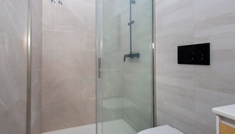 Reventa - Apartamento / piso - Torrevieja