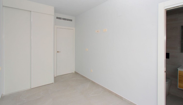 Reventa - Apartamento / piso - Torrevieja