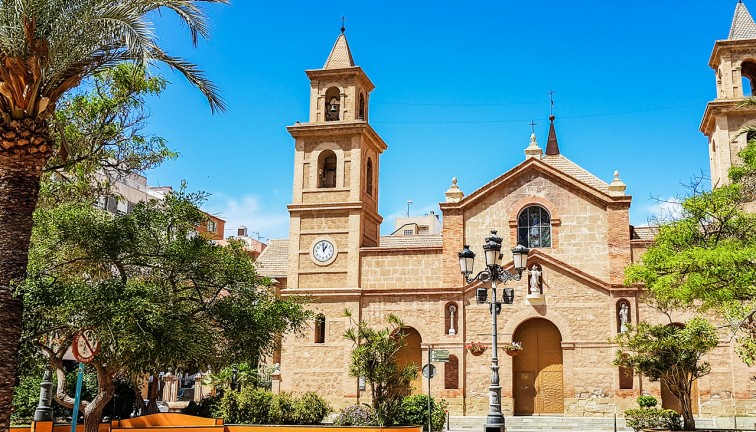 Reventa - Apartamento / piso - Torrevieja