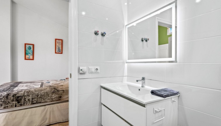 Reventa - Casa adosada - Orihuela Costa - La Zenia