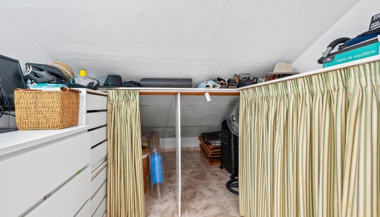 Reventa - Casa adosada - Orihuela Costa - La Zenia