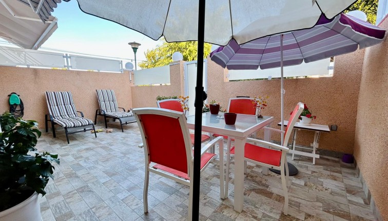 Jälleenmyynti - Paritalo/Rivitalo - Torrevieja - San Luis