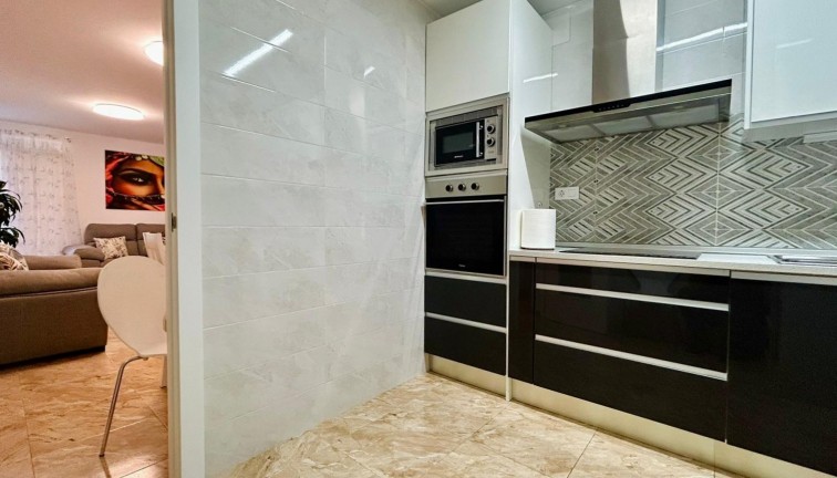 Jälleenmyynti - Paritalo/Rivitalo - Torrevieja - San Luis