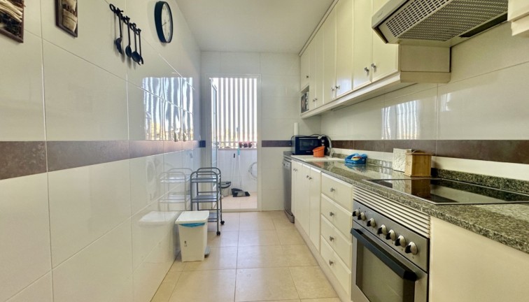 Jälleenmyynti - Asunto - Mil Palmeras