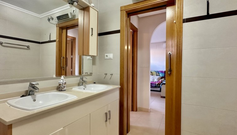 Jälleenmyynti - Asunto - Mil Palmeras