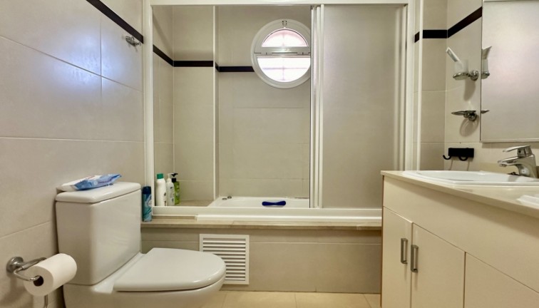 Jälleenmyynti - Asunto - Mil Palmeras