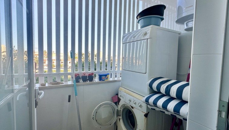 Jälleenmyynti - Asunto - Mil Palmeras