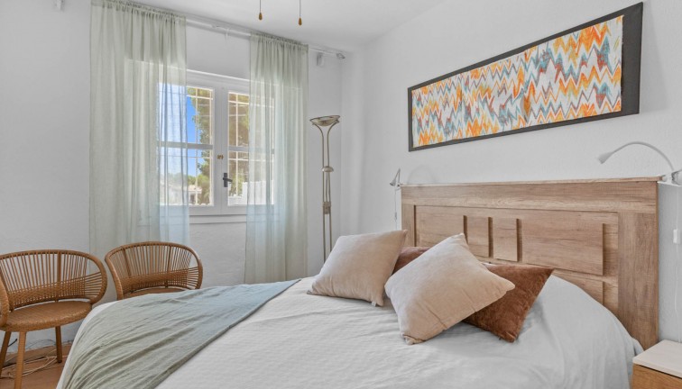 Jälleenmyynti - Bungalow - Torrevieja - Lago Jardin