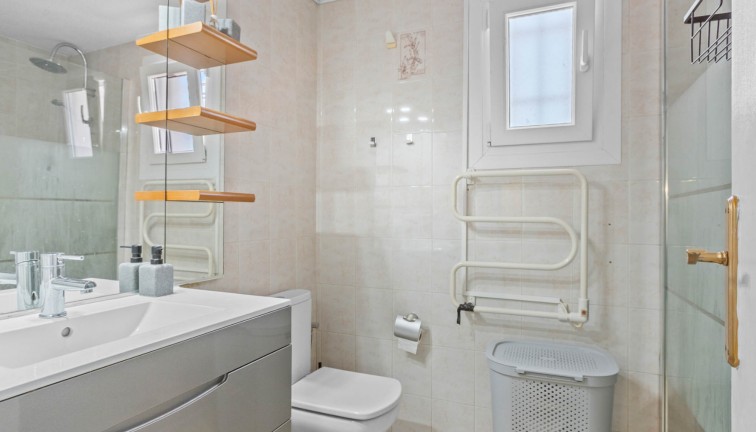 Jälleenmyynti - Bungalow - Torrevieja - Lago Jardin