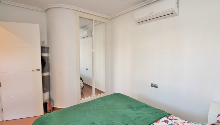 Jälleenmyynti - Erillistalo - Villamartín - Los Dolses