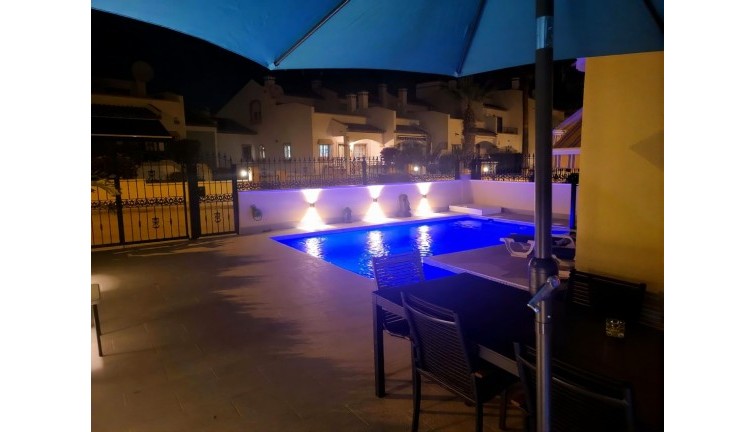 Jälleenmyynti - Erillistalo - Villamartín - Los Dolses